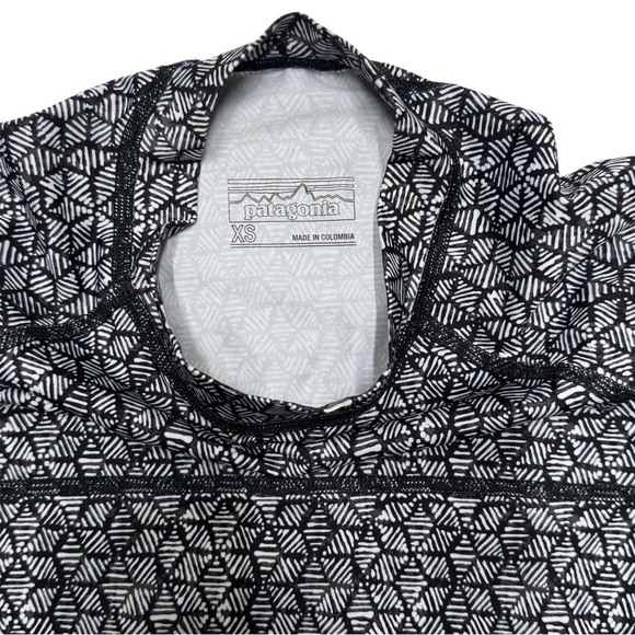 {Patagonia} Microswell Slim Fit Mock Neck Raglan Short Sleeve Rashguard - Picture 4 of 5